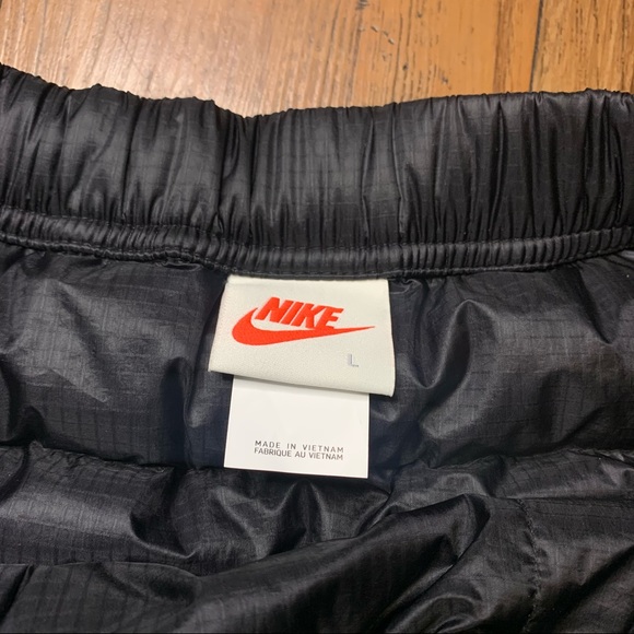 Rare Nike x Stüssy Insulated Skirt “Black” - Large - Picture 5 of 7